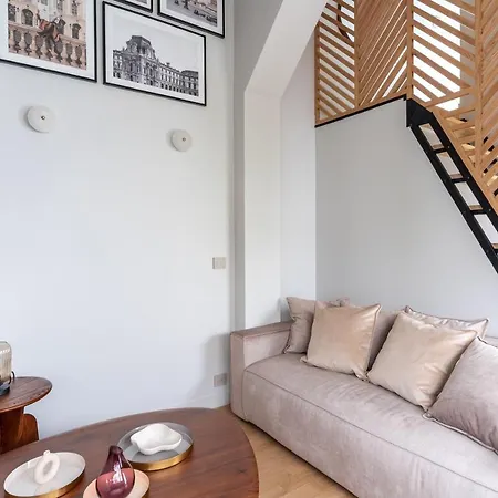 Center Of By Studio Prestige *